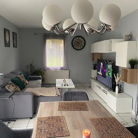 Chambre Avec Balcon Proche Vichy Saint-Rémy-en-Rollat Eksteriør billede